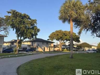 Main picture of 206 E Tiffany Dr