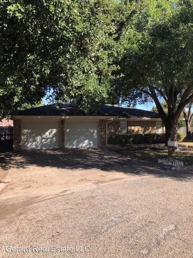 Main picture of 4825 Stonecrest Ct