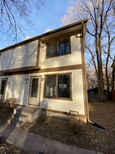 Main picture of 757 Alexander Rd