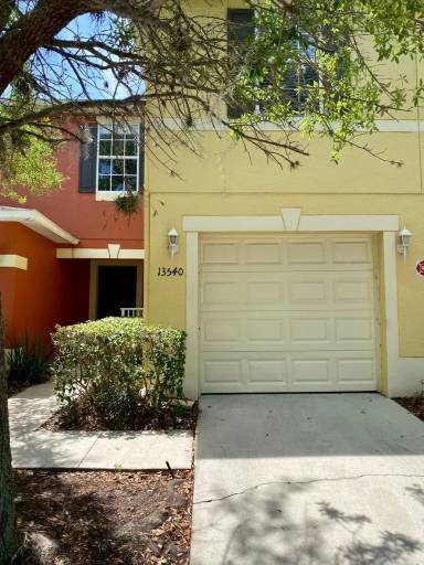 Main picture of 13540 Tea Rose Way