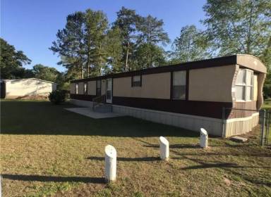 Main picture of 2715 Pinecrest Dr