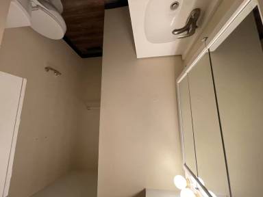 Main picture of 342 W 21st St