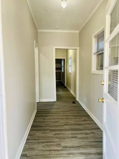 Main picture of 2221 W Ormsby Ave
