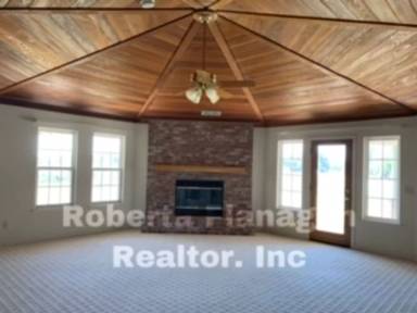 Main picture of 5481 Mendes Ct