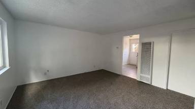 Main picture of 187 Blossom Way
