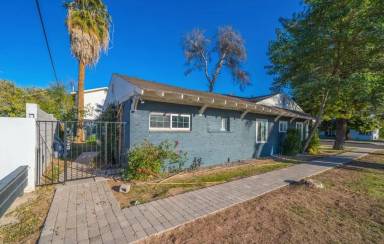 Main picture of 6 E Linda Ln Apartments