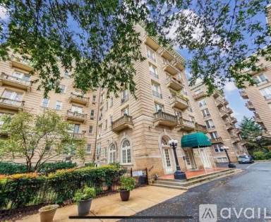 Main picture of Northbrook Condominium
