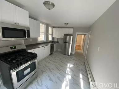 Main picture of 205 Chelsea St