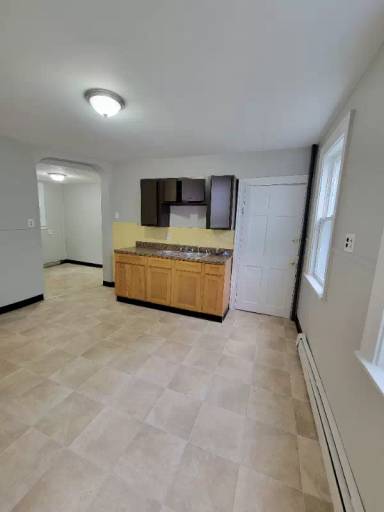 Main picture of 155 Gelston St
