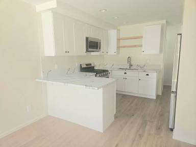 Main picture of 1823 E Woodbury Rd