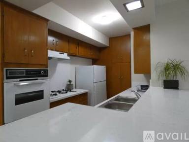 Main picture of 10420 Parr Ave