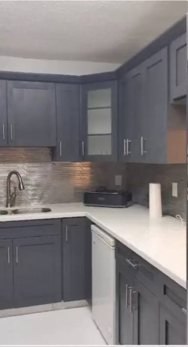Main picture of Los Arboles Condominium