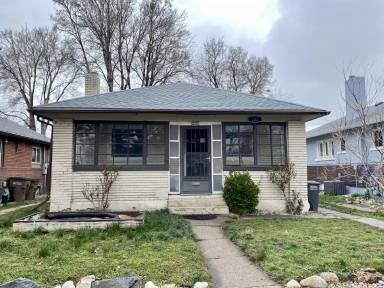 Main picture of 323 E Ramona Ave