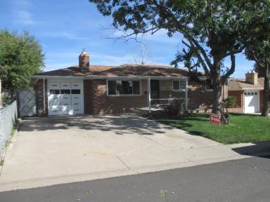 Main picture of 8760 Norwich St