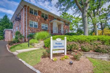 Main picture of 14 Walden Pl
