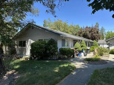 Main picture of 714 SW I St