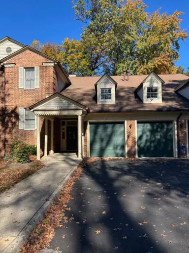 Main picture of 7264 Glen Hollow Ct