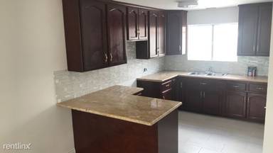 Main picture of 5447 Blackwelder St