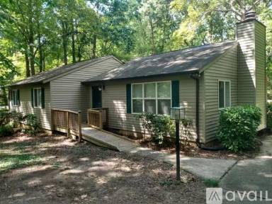 Main picture of 724 Wendy Way