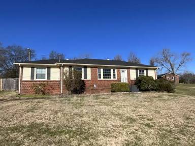 Main picture of 1228 Westchester Dr