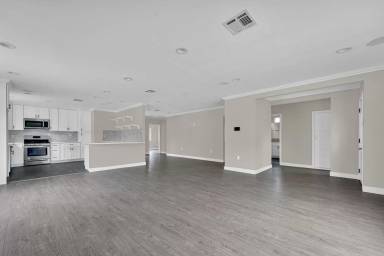 Main picture of 7237 Tujunga Ave