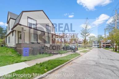 Main picture of 11600 Beulah Ave