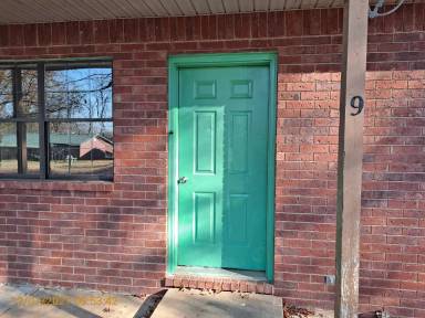 Main picture of 44 Crowden Ln
