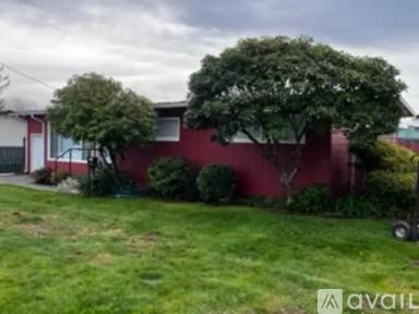 Main picture of 190 E Cooper Ave