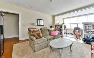 Main picture of 6412 Aylesboro Ave