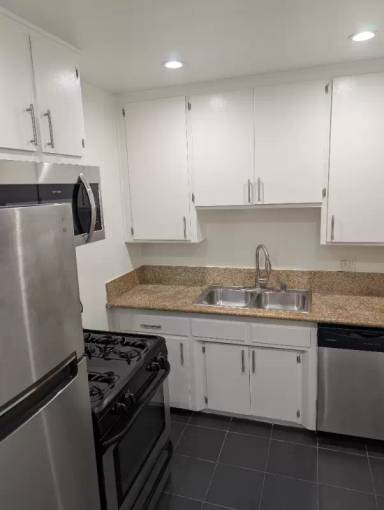 Main picture of 7062 Lanewood Ave