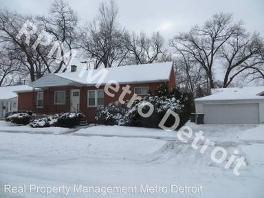 Main picture of 8527 Yale St