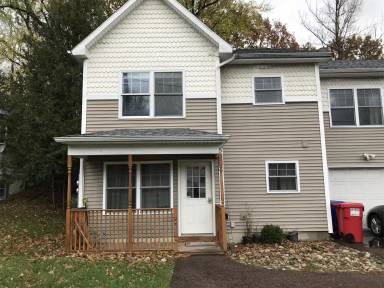 Main picture of 69 Russell St