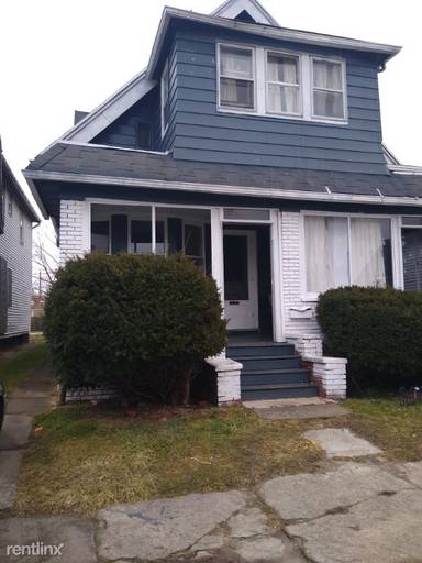 Main picture of 715 Thomas St
