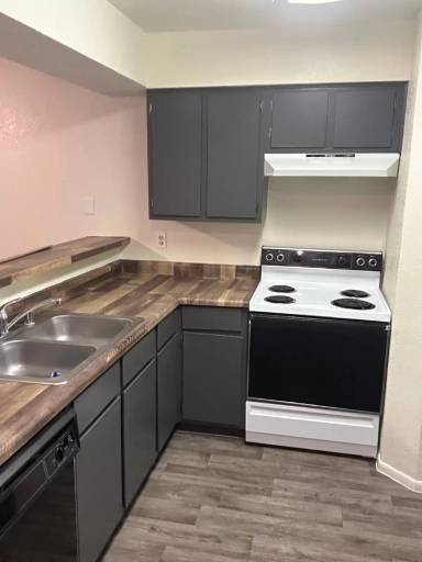 Main picture of 2044 Mesquite Ln