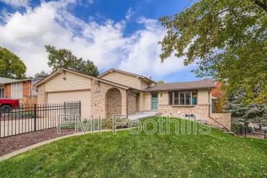 Main picture of 10909 W 65th Way