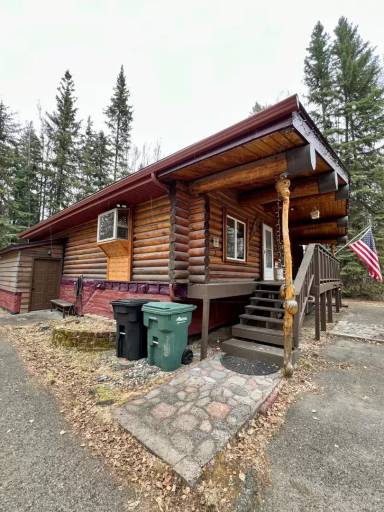 Main picture of 851 Mattie St