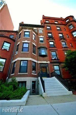 Main picture of 506 Beacon St