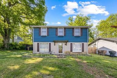 Main picture of 6105 Nashua Ave