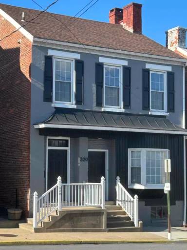 Main picture of 320 Hellam St