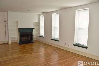 Main picture of 217 Bloomfield St