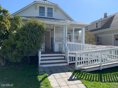 Main picture of 431 2nd Ave W