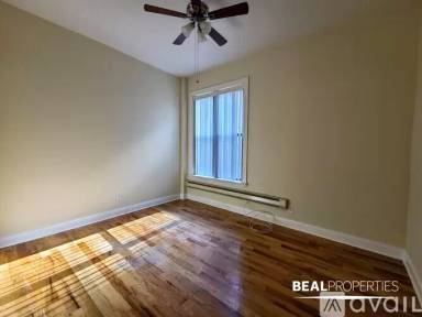 Main picture of 1218 N Dearborn St