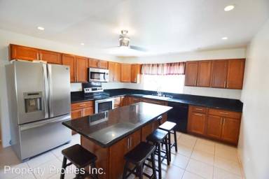 Main picture of 1611 Alaneo St