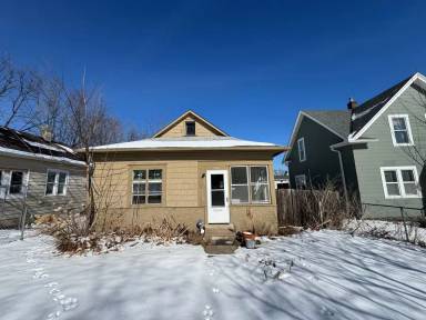 Main picture of 1041 Magnolia Ave E