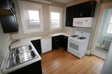 Main picture of 871 Laurel Ave