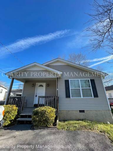 Main picture of 102 15th St SW