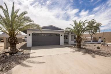 Main picture of 3062 Shoshone Dr