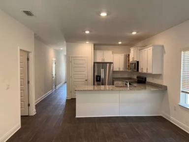 Main picture of 13660 Shea Cir
