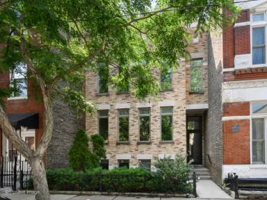 Main picture of 840 N Wolcott Ave