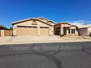 Main picture of 15660 N 78th Ave